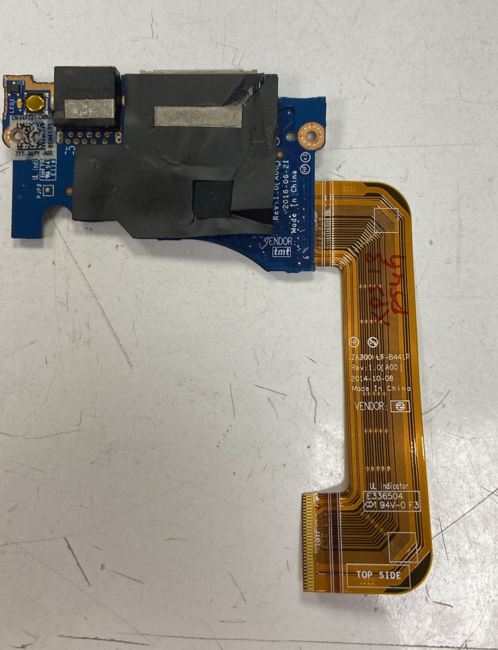 Dell XPS 13 9360 USB Board ls-d841p